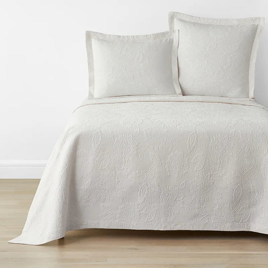 Putnam Cotton Matelassé Bedspread - Ivory