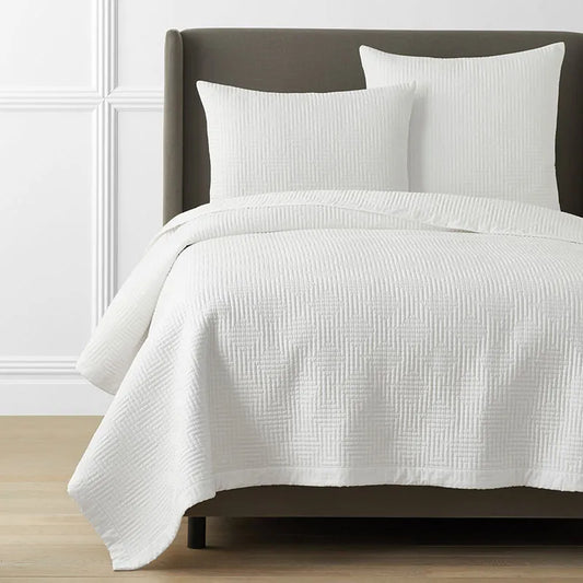 Premium Smooth Cotton Sateen Solid Quilt - White, Full/Queen